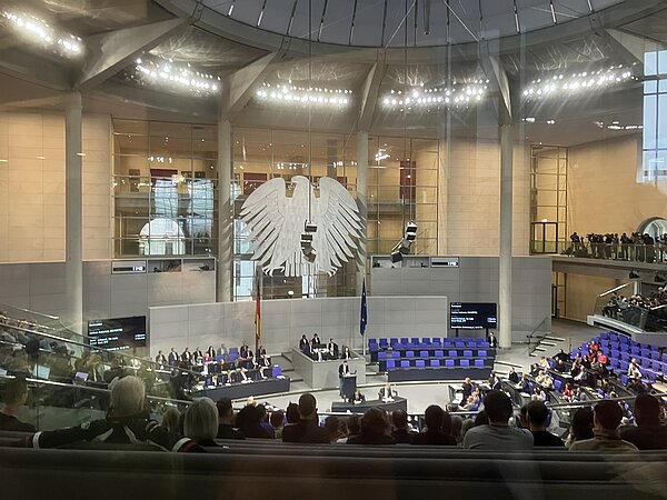 Plenarsaal des Bundestages Blick in den Plenarsaal des Deutschen Bundestages