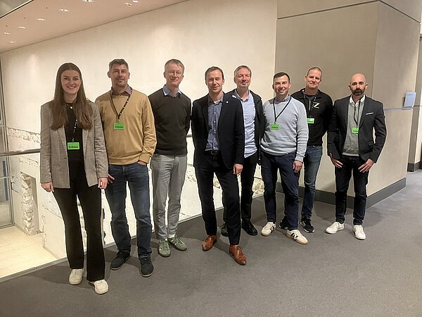 Personengruppe Vertreterinnen und Vertreter der LHS zu Gast bei Holger Mann (SPD) im Bundestag